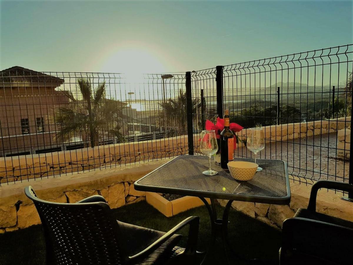 Apartamento Con Hermoso Jardin Y Ac Isla Plana Kültér fotó